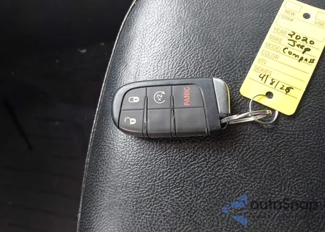 2020 Jeep Compass Limited 4X4 z USA, uszkodzony, nr VIN 3C4NJDCBXLT123657